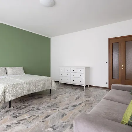 Casa Genny Πανσιόν *